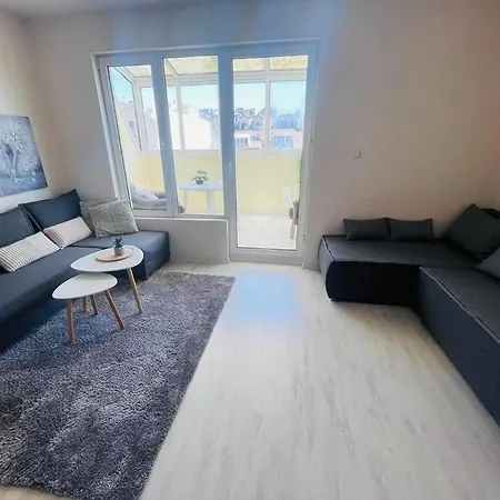 Paradise Apartman *
