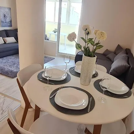Paradise Apartman *